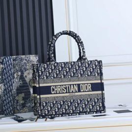Picture of Dior Lady Handbags _SKUfw141260942fw